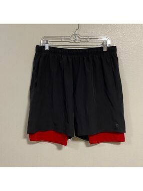 Skora Shorts Men's Size Large Charcoal Red Athletic Shorts Qwick Dry workout